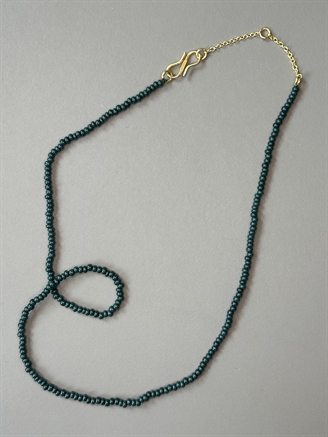 Annavii Kala Ensfarvet Halskæde Dark Green